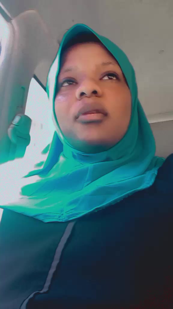 @AYOMIKUN 💕