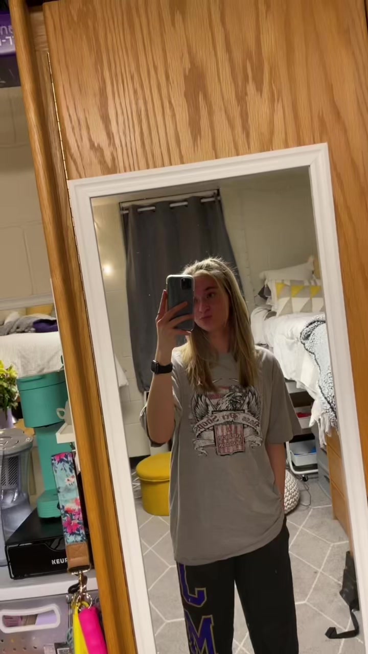 @ella🌟