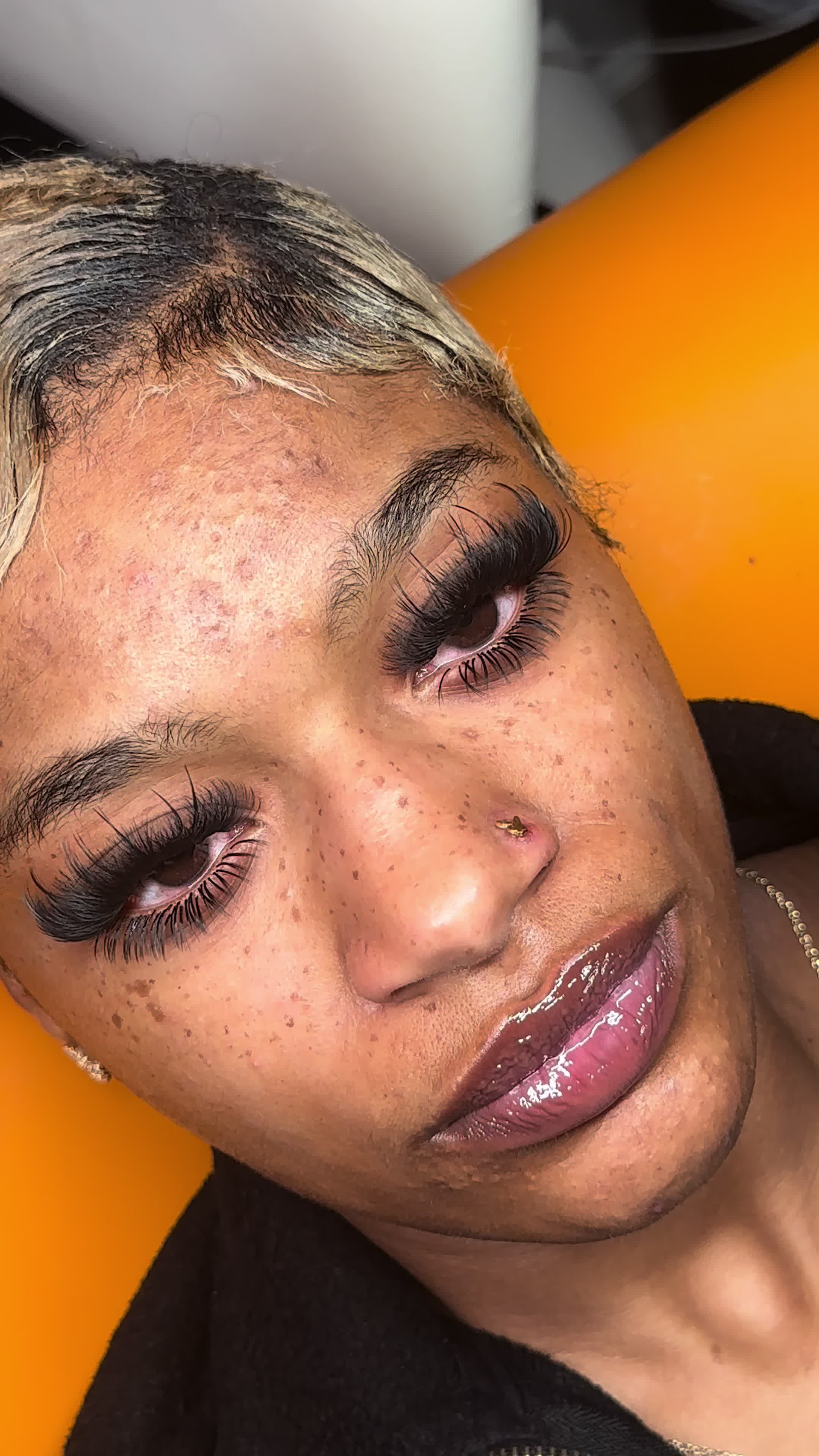 @Lyd The Lash Tech 🧡
