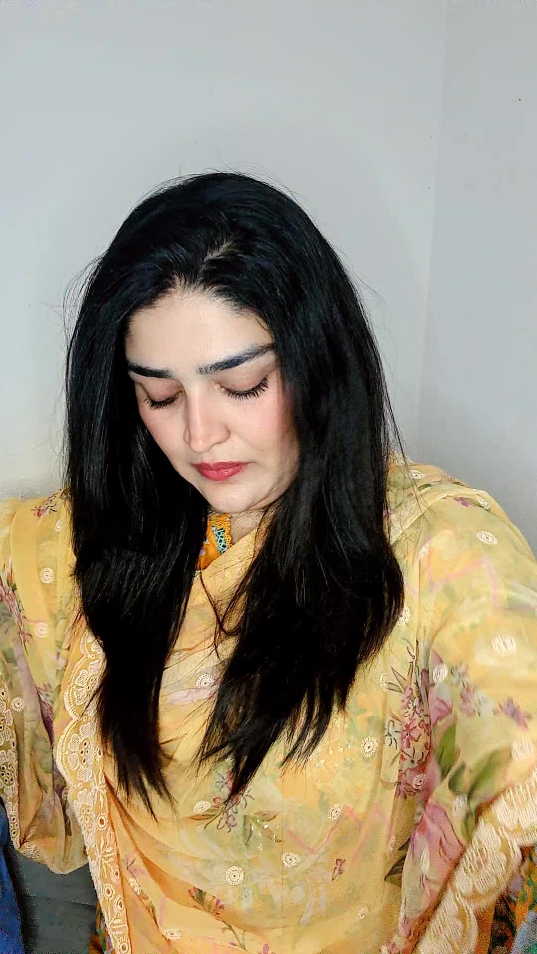@Mahii Sajo 💞
