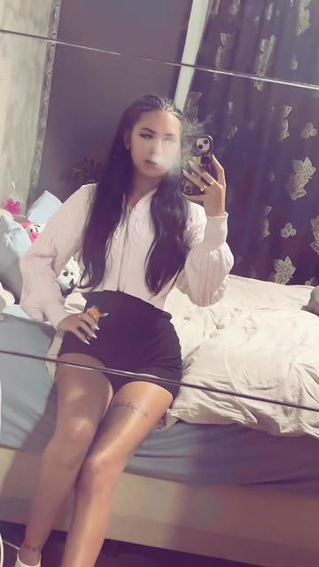 @𝓥𝓪𝓷𝓮𝓼𝓼𝓪