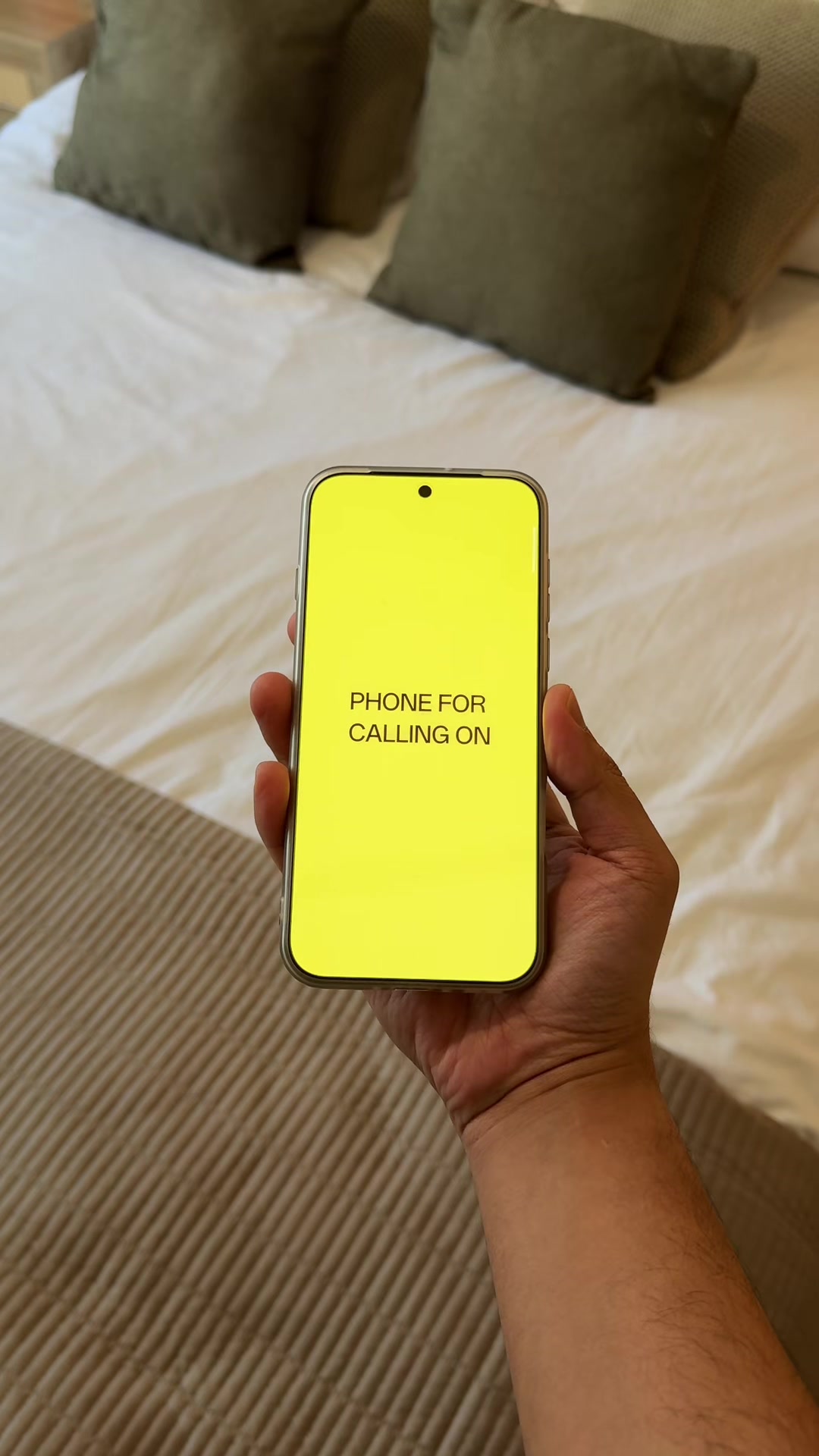 @LaTele