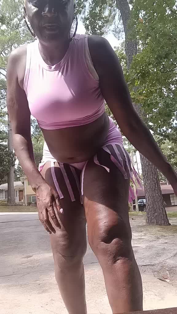 @Mary Parker528 sexy black