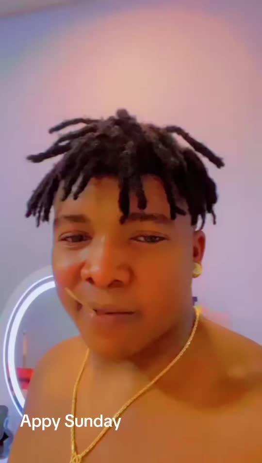@officialeva22