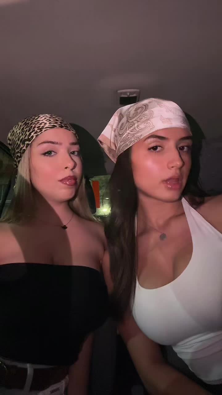 @Aliki