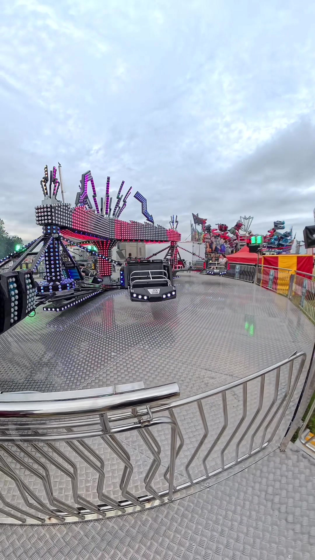 @funfairrides360