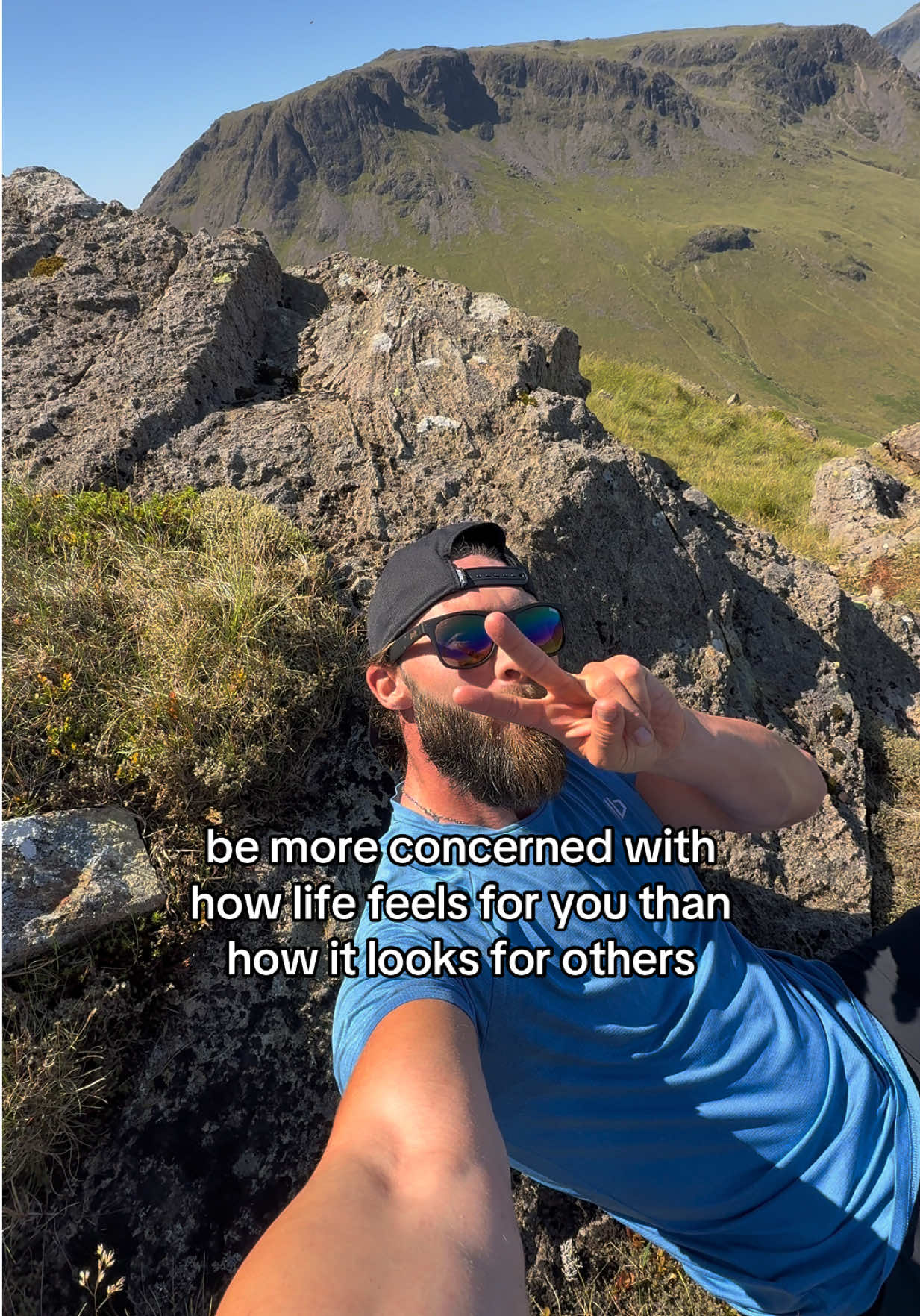 @justahikingviking