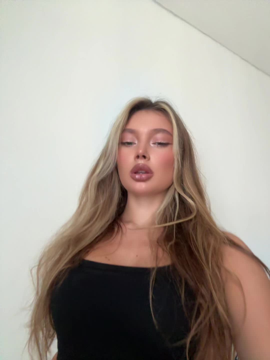 @🦁Valeriya🦁