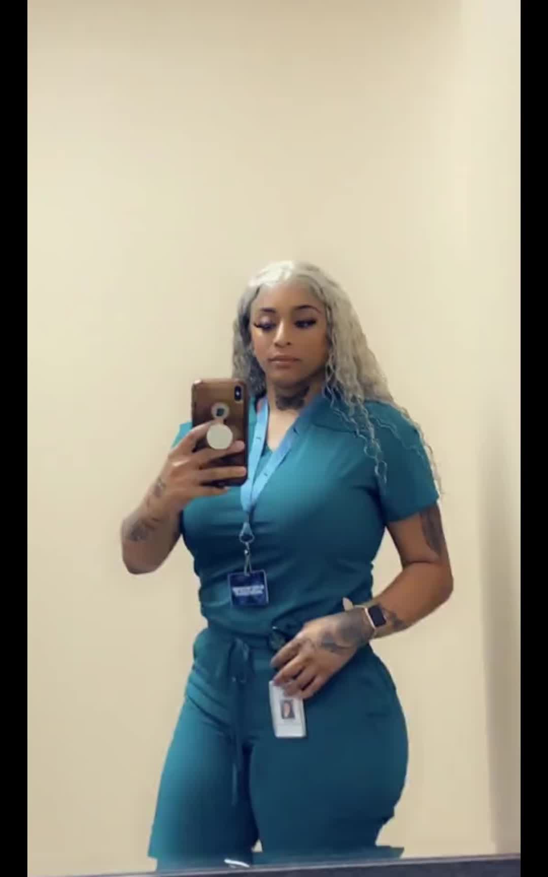 @She_SoTatted😈🦸🏼♀️🫦