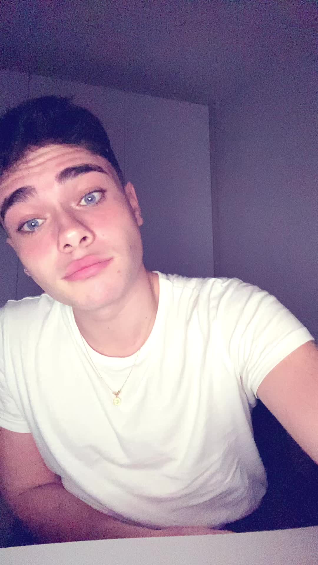 @Carlitoss
