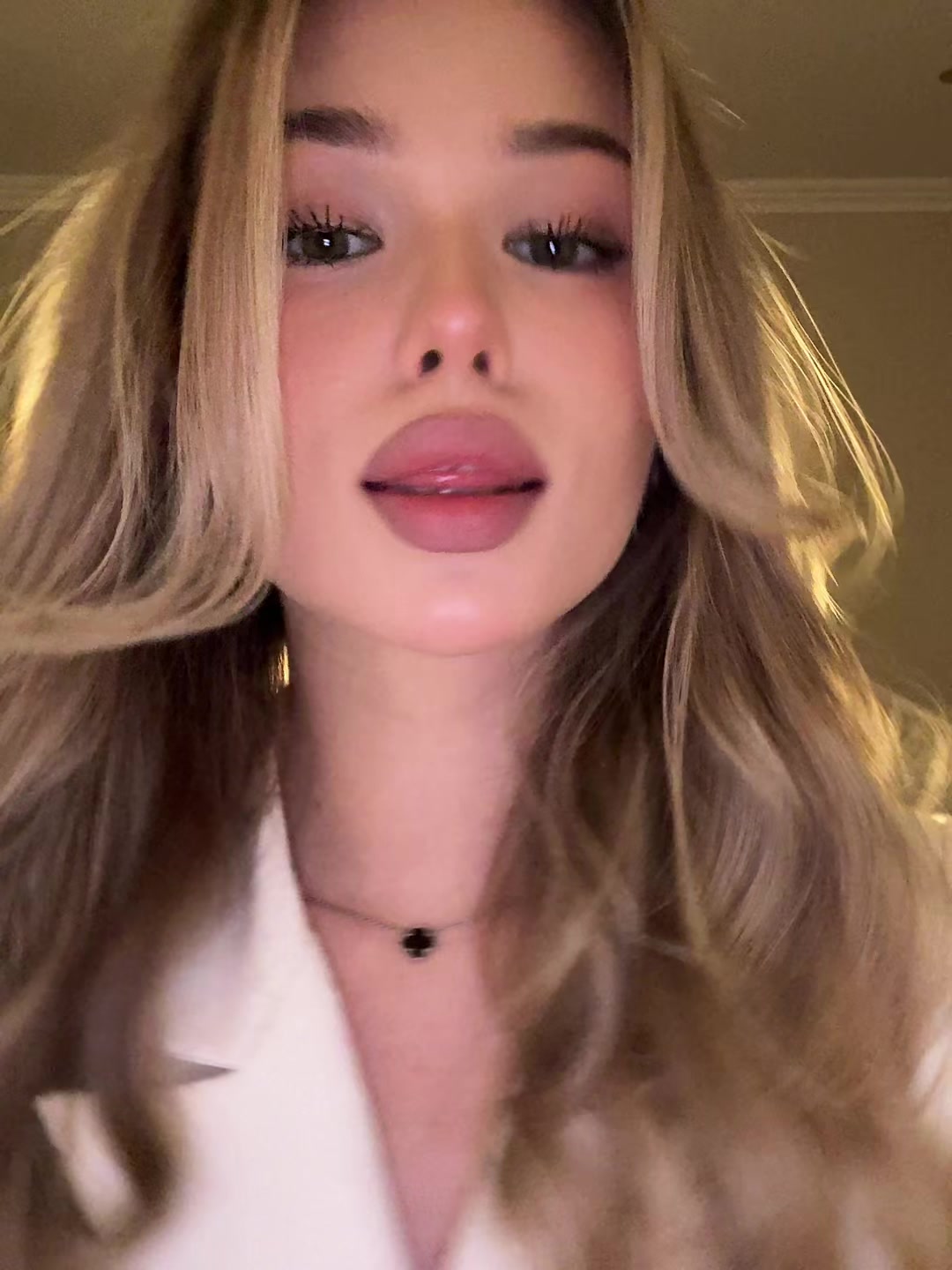@23:23