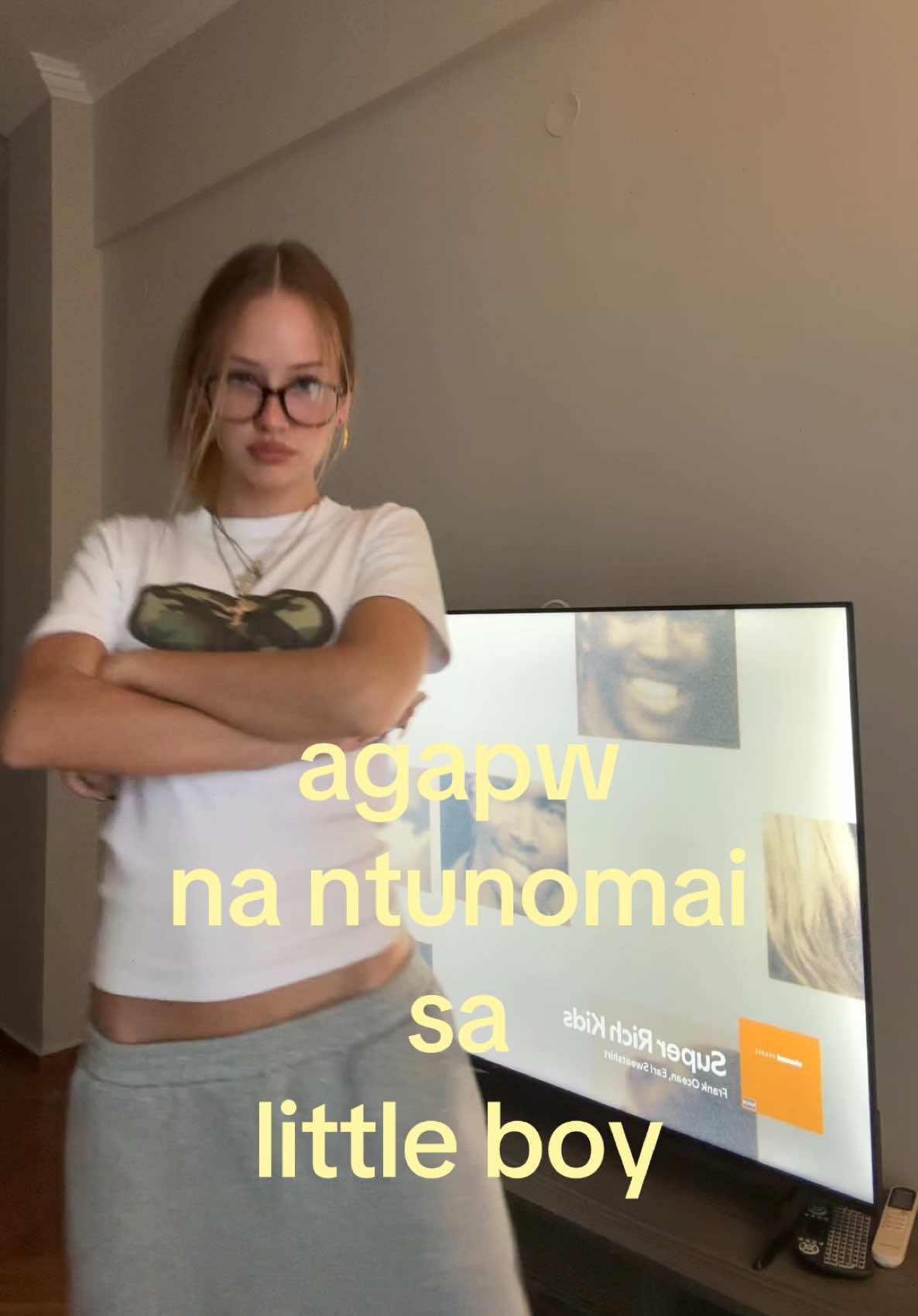 @🙋🏼♀️