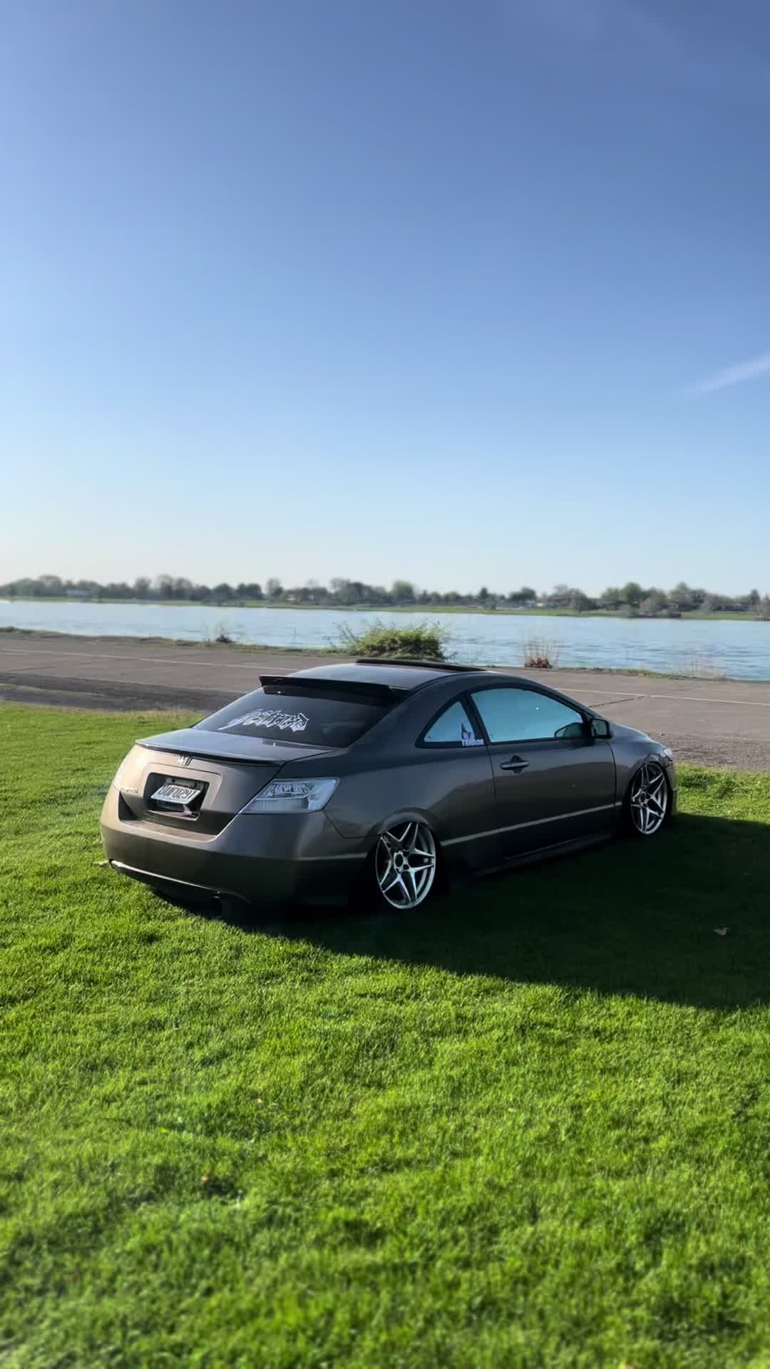 @laylow.edgar