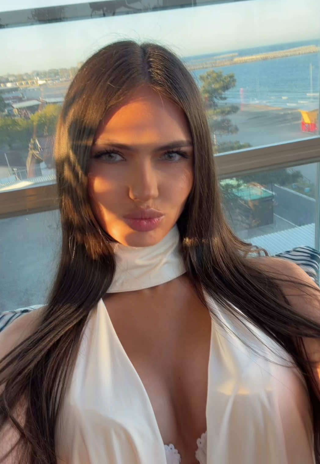 @ariadna