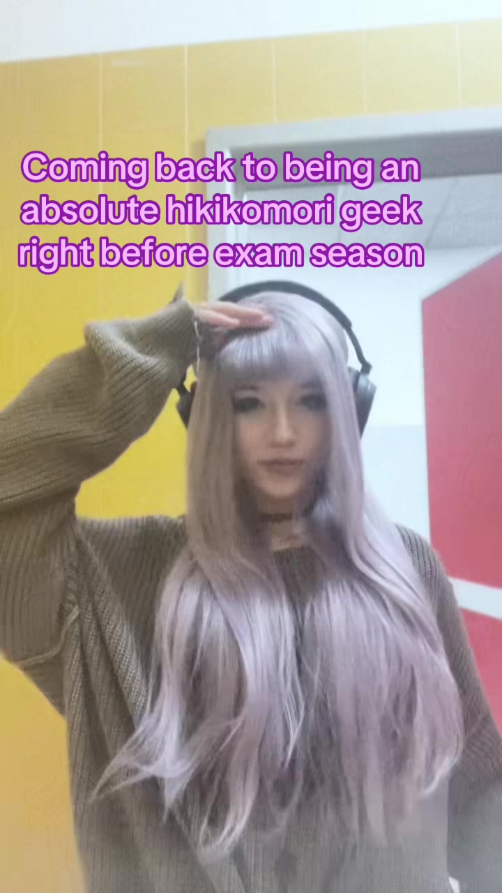 @Io