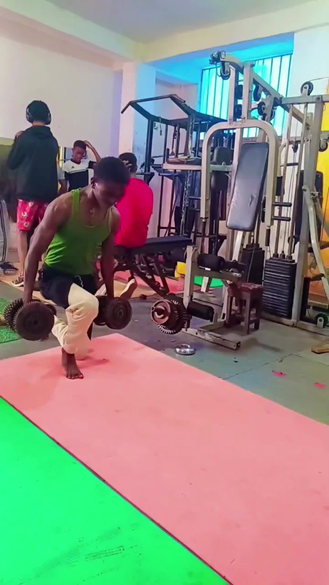 @chakur🏋&zwj;♀️🏋&zwj;♂️🇪🇷🇪🇷🇪🇷F