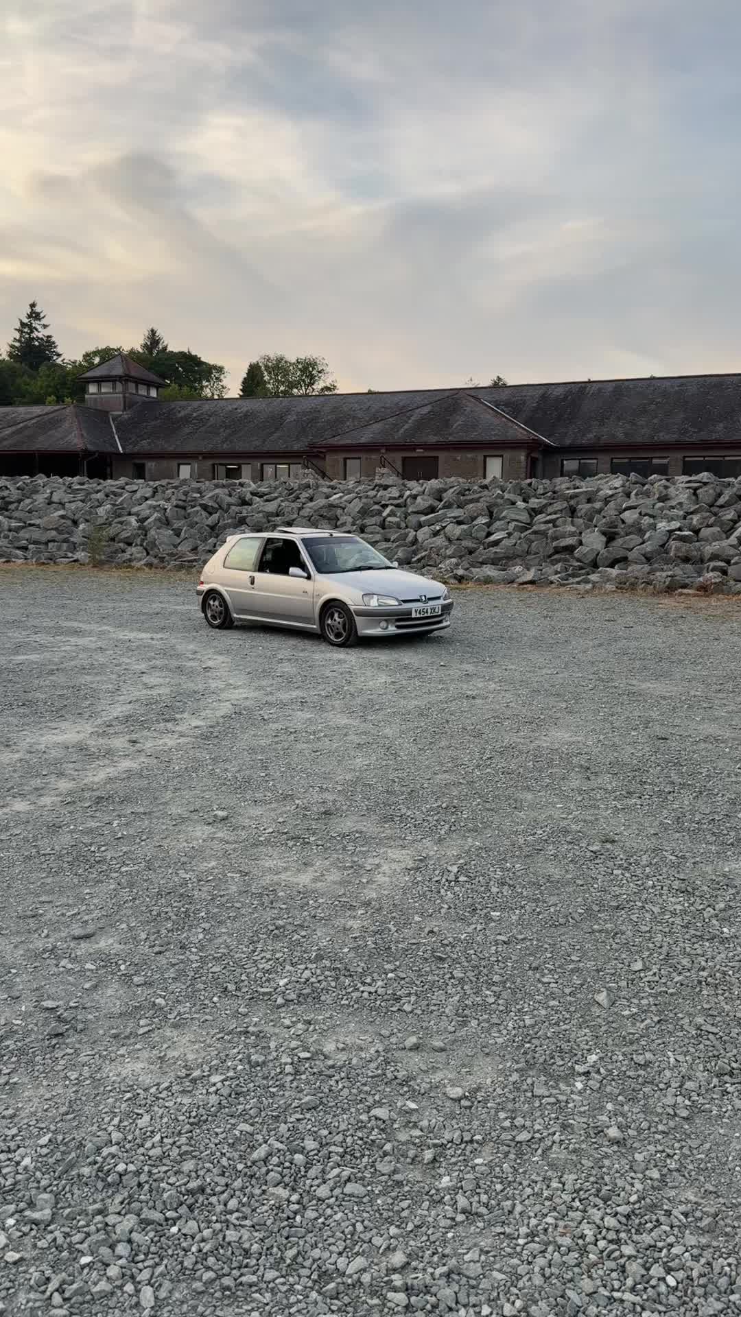 @alexmills127