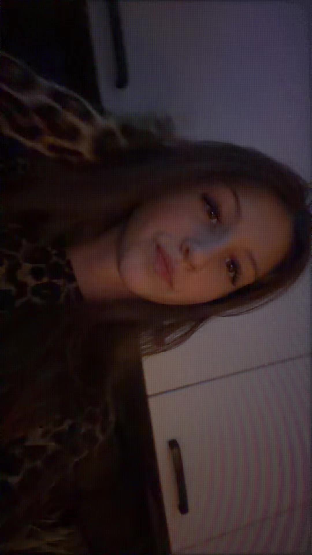 @๐ป๐๐๐