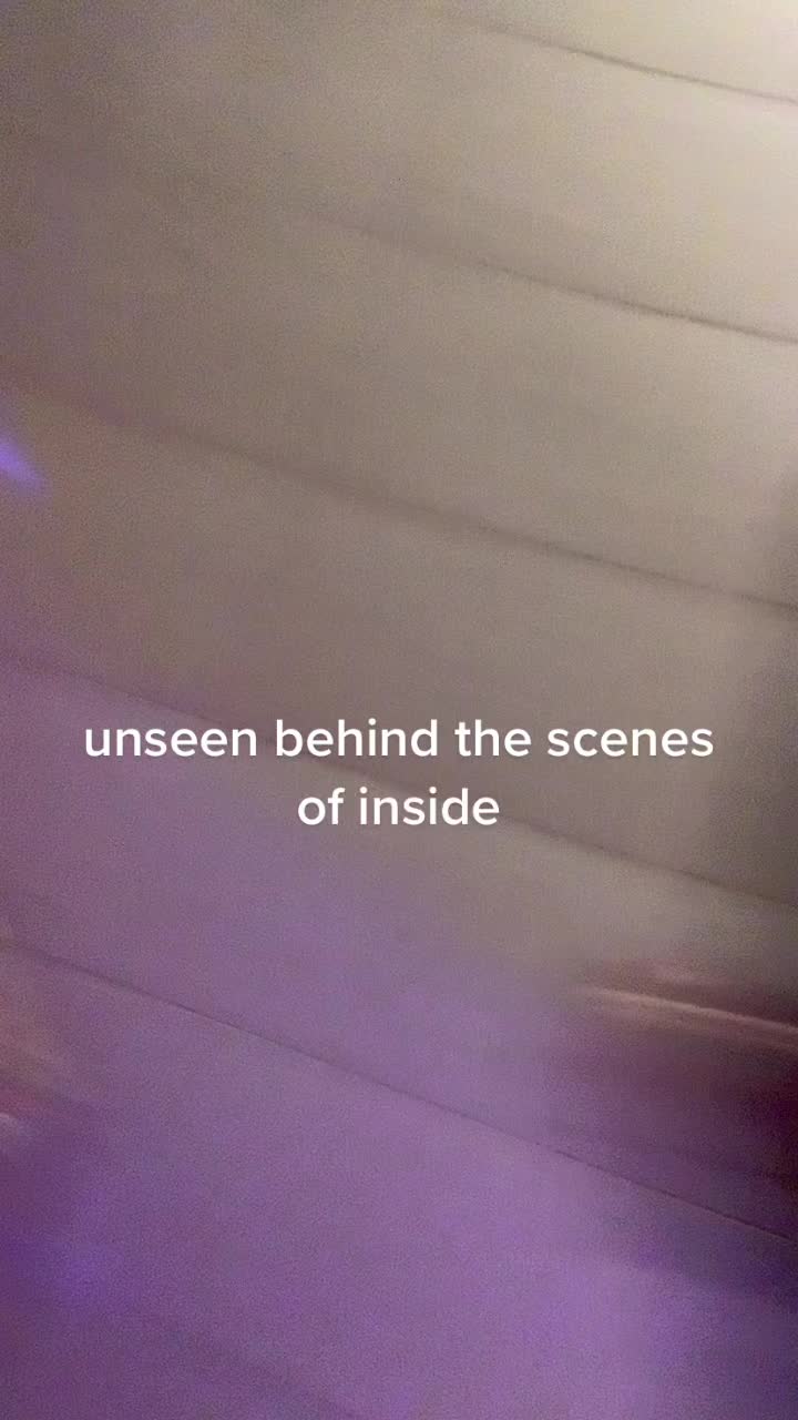 @🫂
