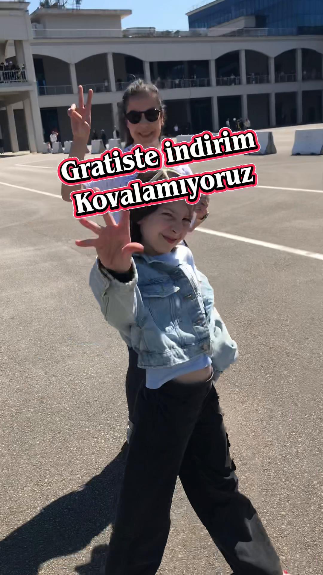 @Neşe