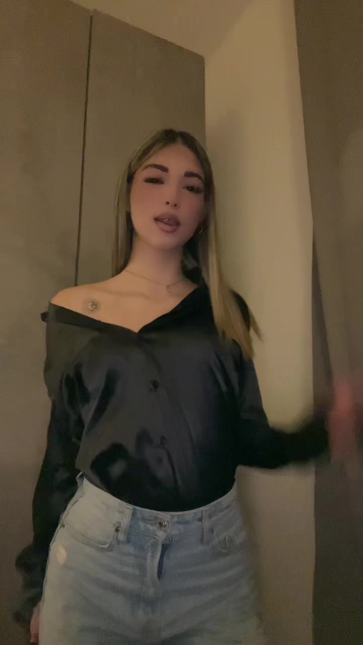 @elle
