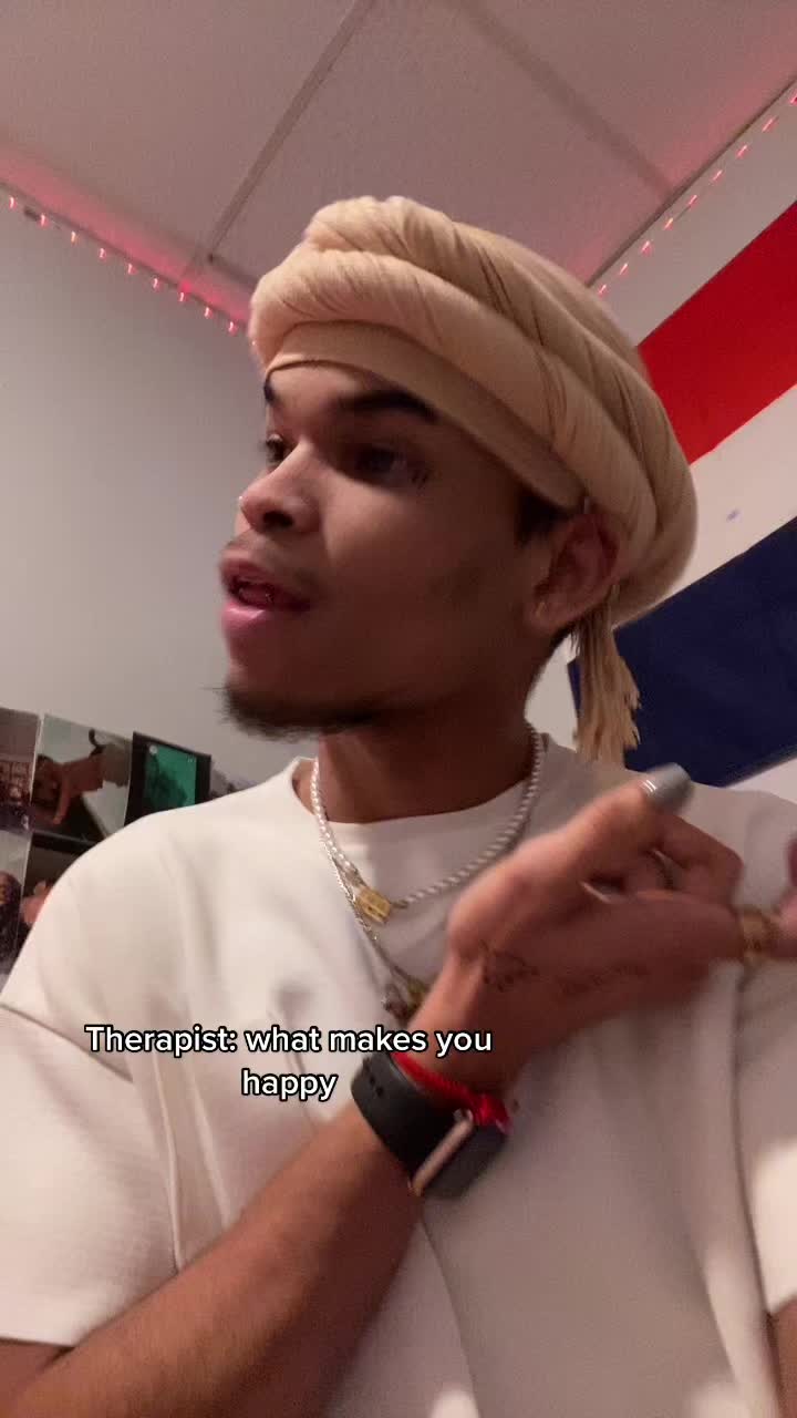 @🧛🏼