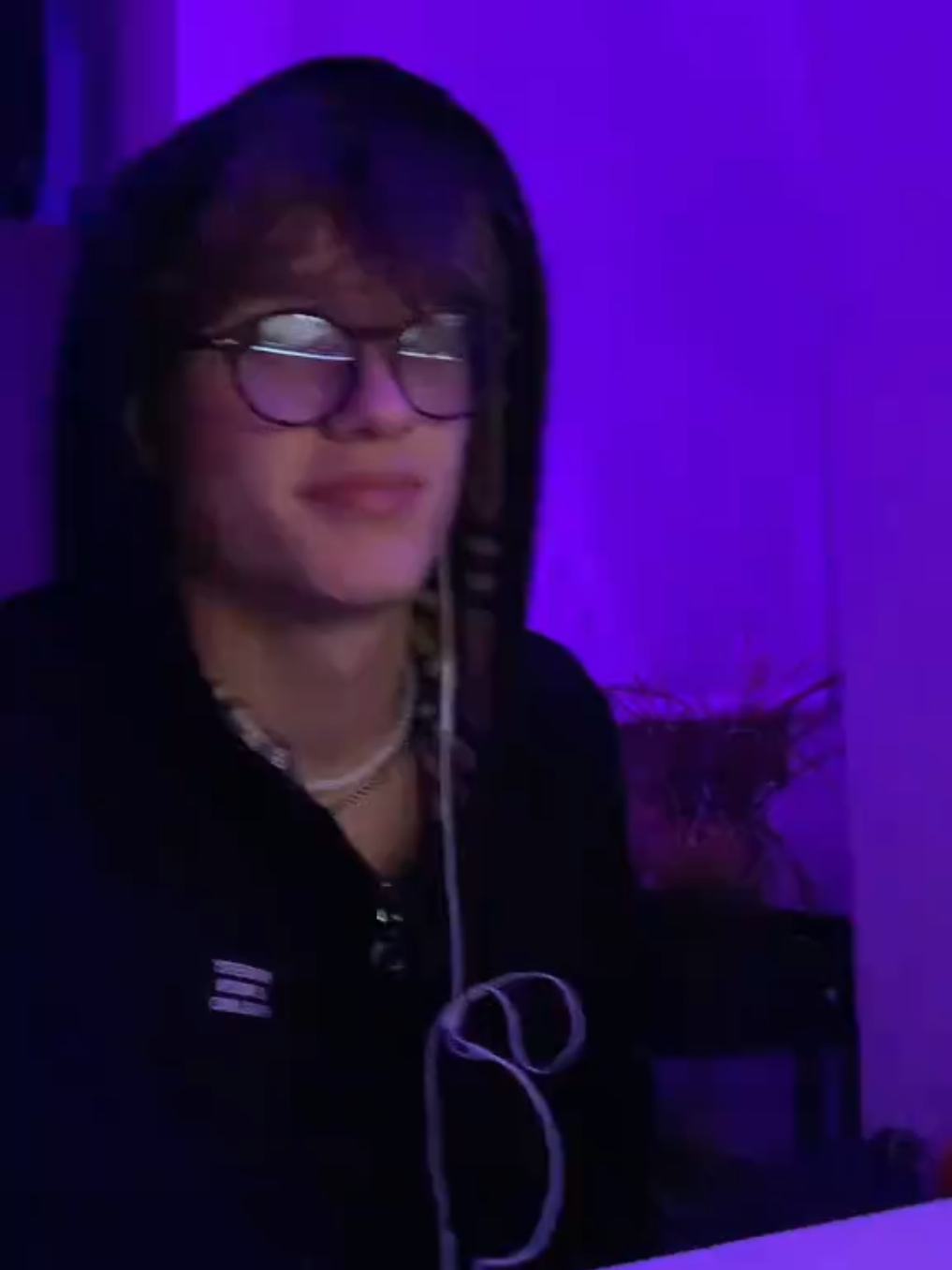 @Cody😶&zwj;🌫️