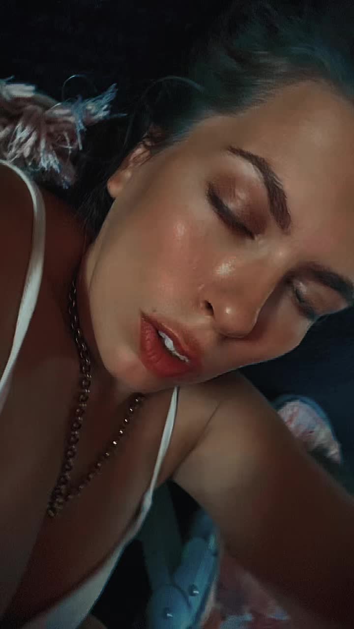 @leelou