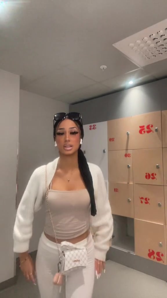 @Thenku2myfans