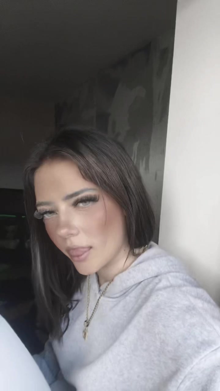 @Demi-Louise✝️⚜️