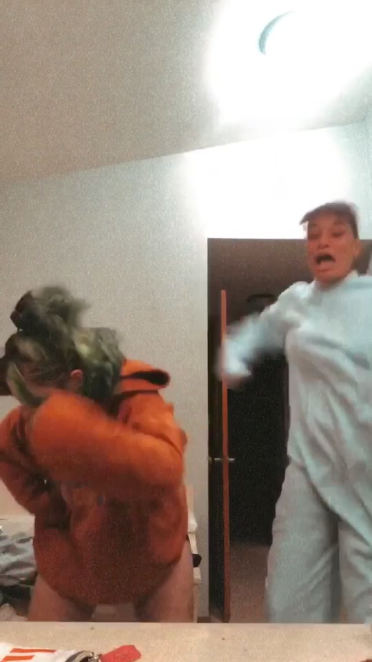 @alcoholicaligator