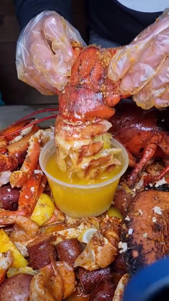 @Angry Crab Shack Henderson