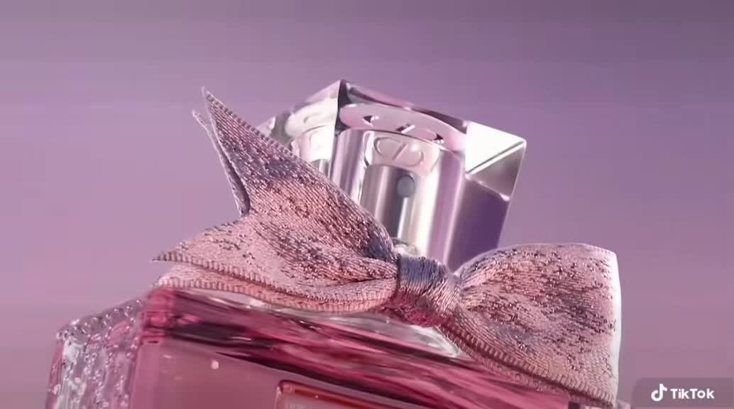 @Perfumeholic
