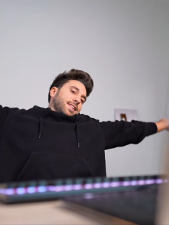 @Erictroooooo