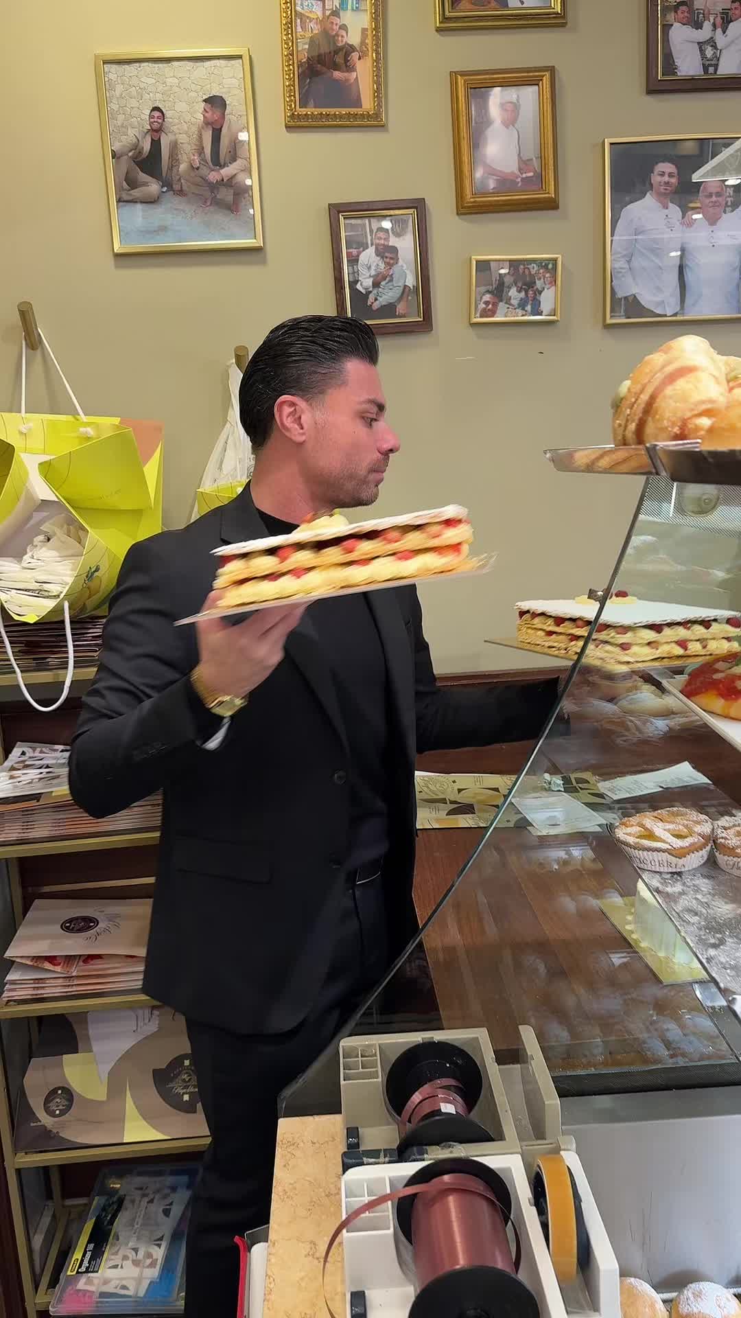 @PasticceriaNapolitanoPoderico