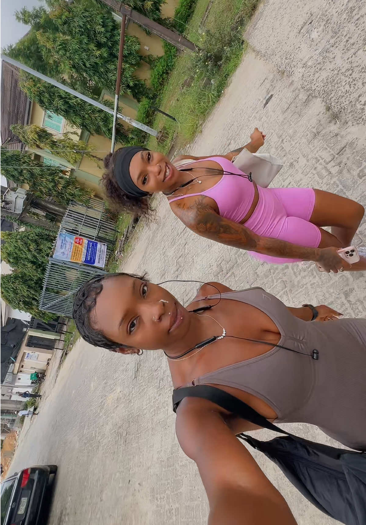 @Toks_ldn