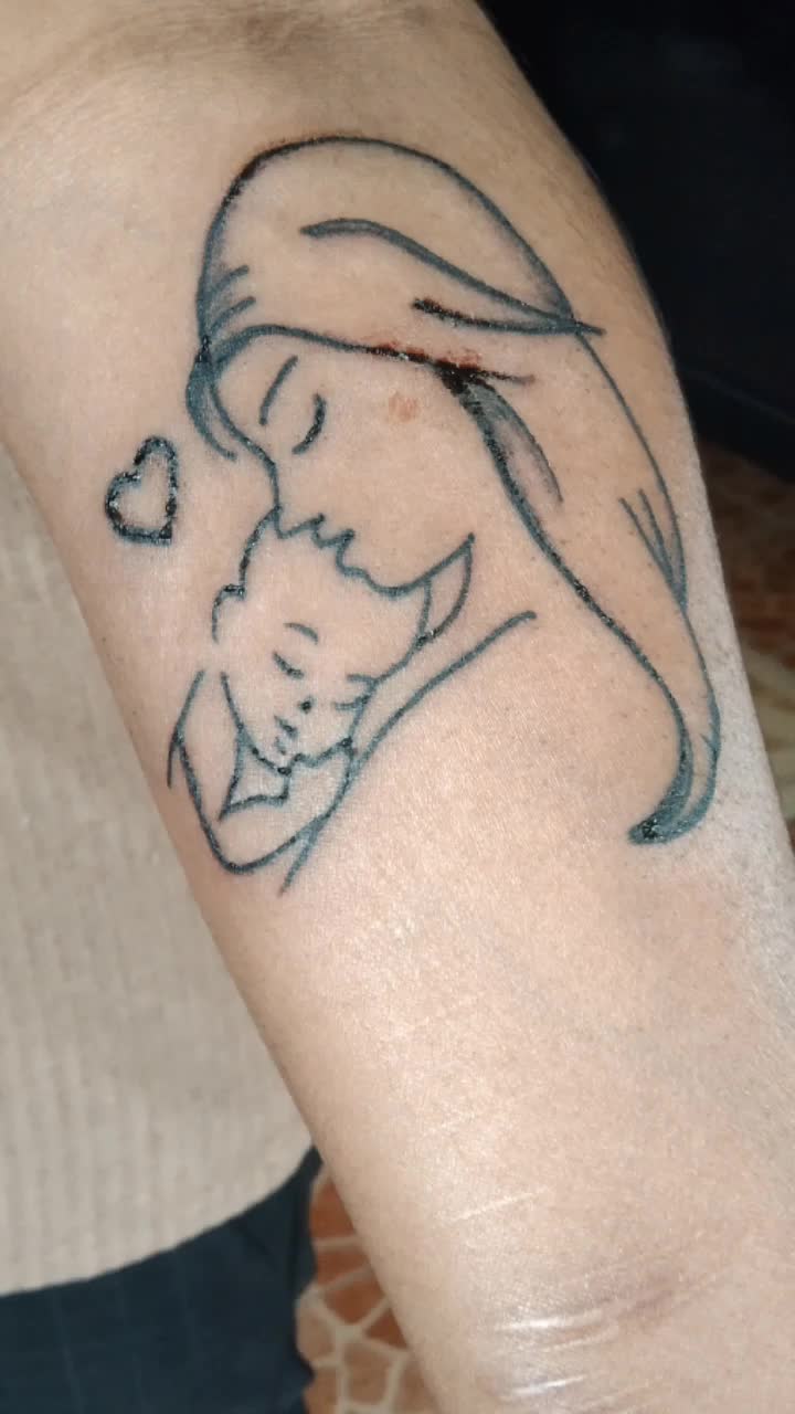 @💗🕊️ℍ𝕠𝕟𝕖𝕪❀𝕓𝕖𝕖 💗🕊️