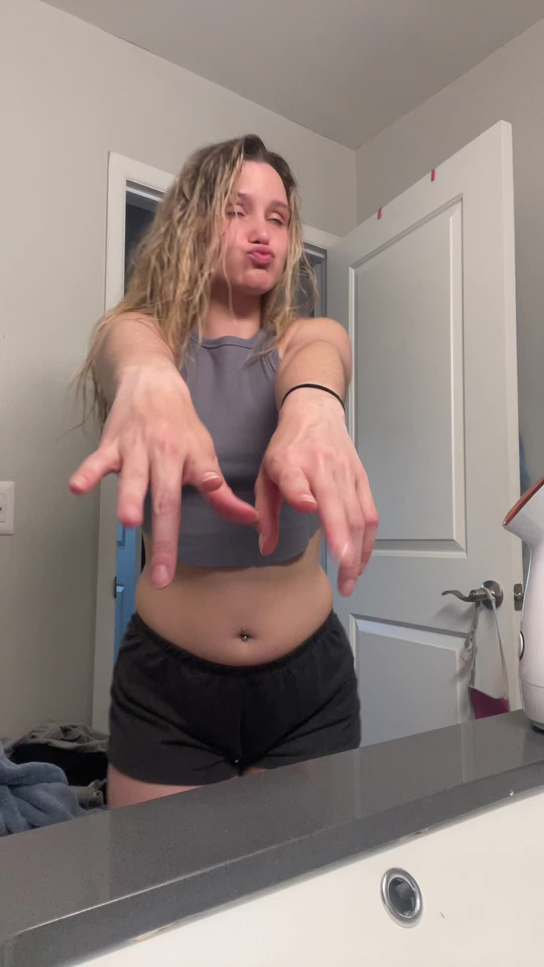 @babyyG