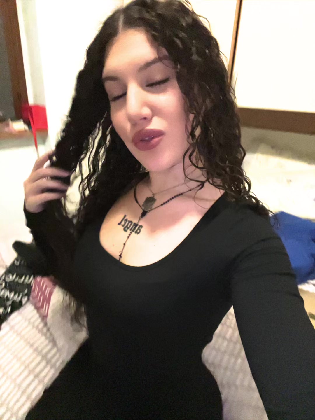 @Emma🇦🇱