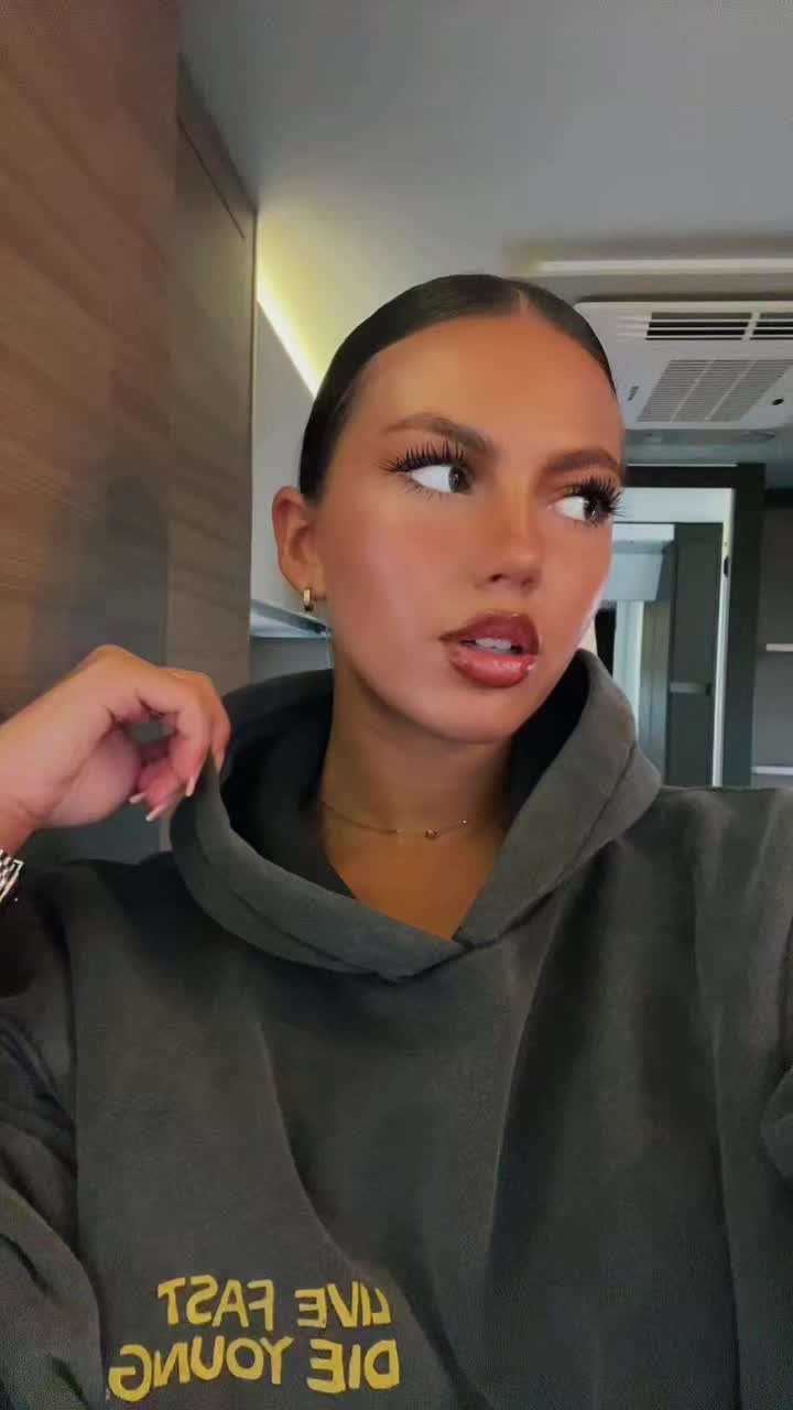 @𝒜𝓁𝒾𝓈𝒽𝒶