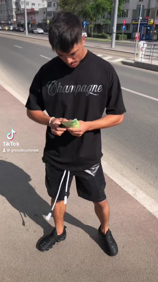 @greudecucerit7