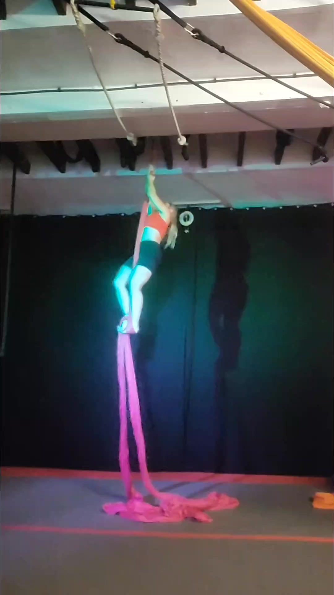 @Circus Granny