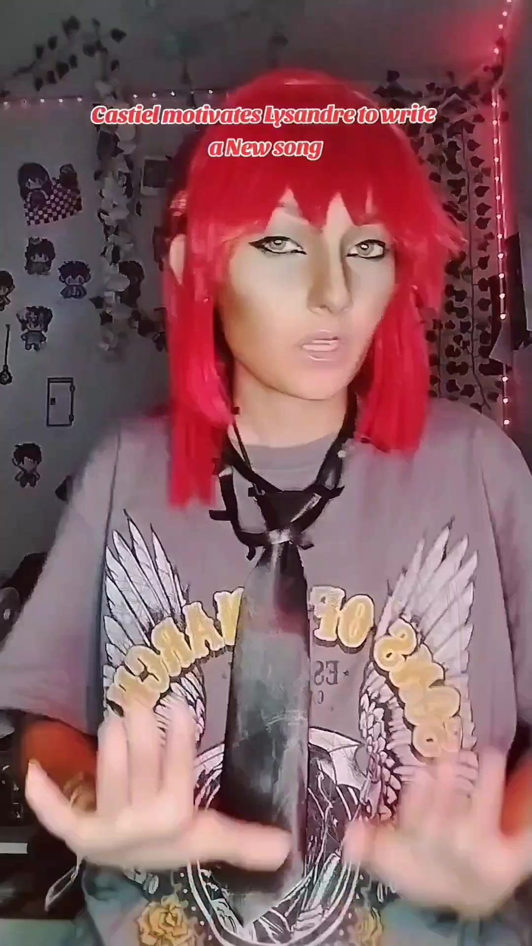 @°•★{<3 }★•°