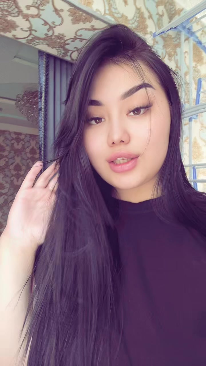@Камолиддинова🖤