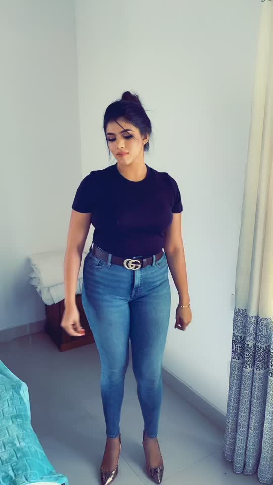 @Heshani Liyadipita