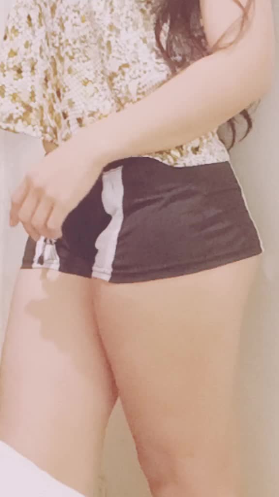 @Brat Lady ๐