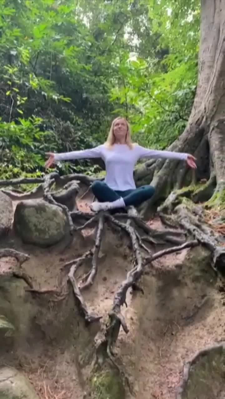 @Happy Hearts Yoga