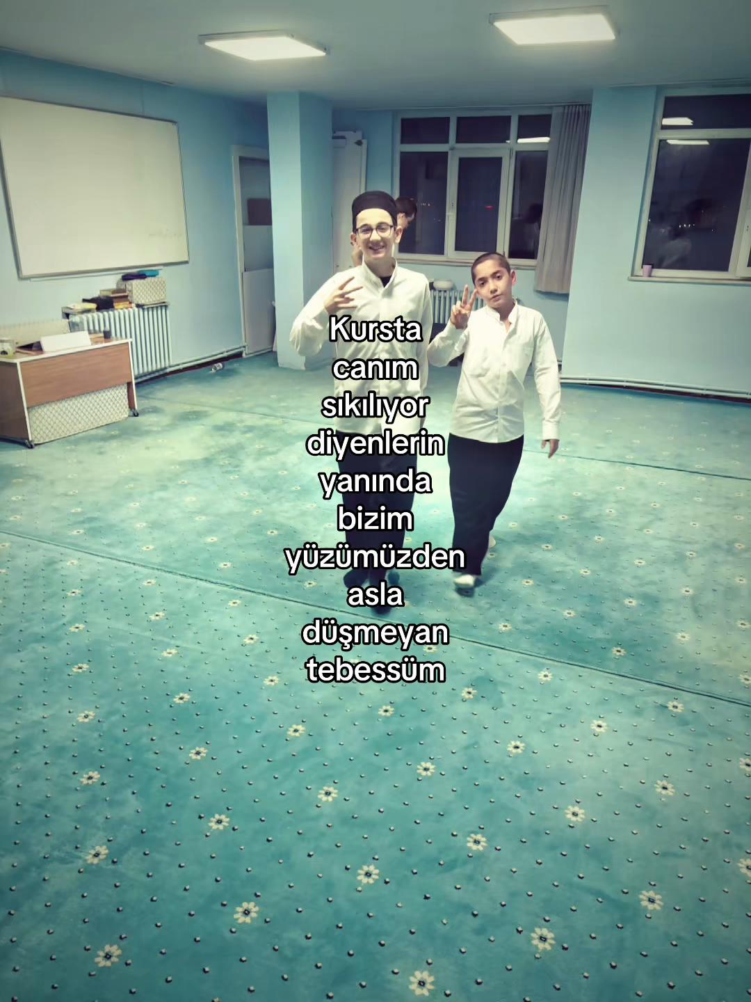 @𝓜aqm🦕