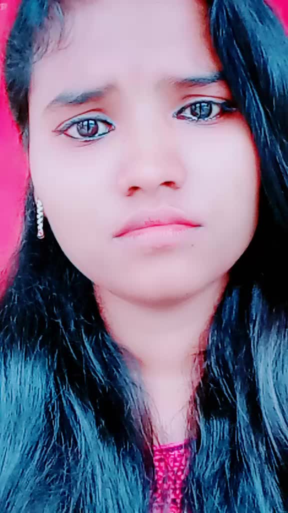 @😘smiling queen😘