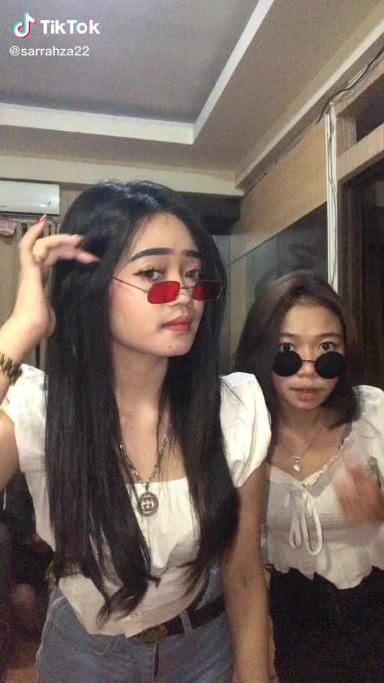 @sarahza